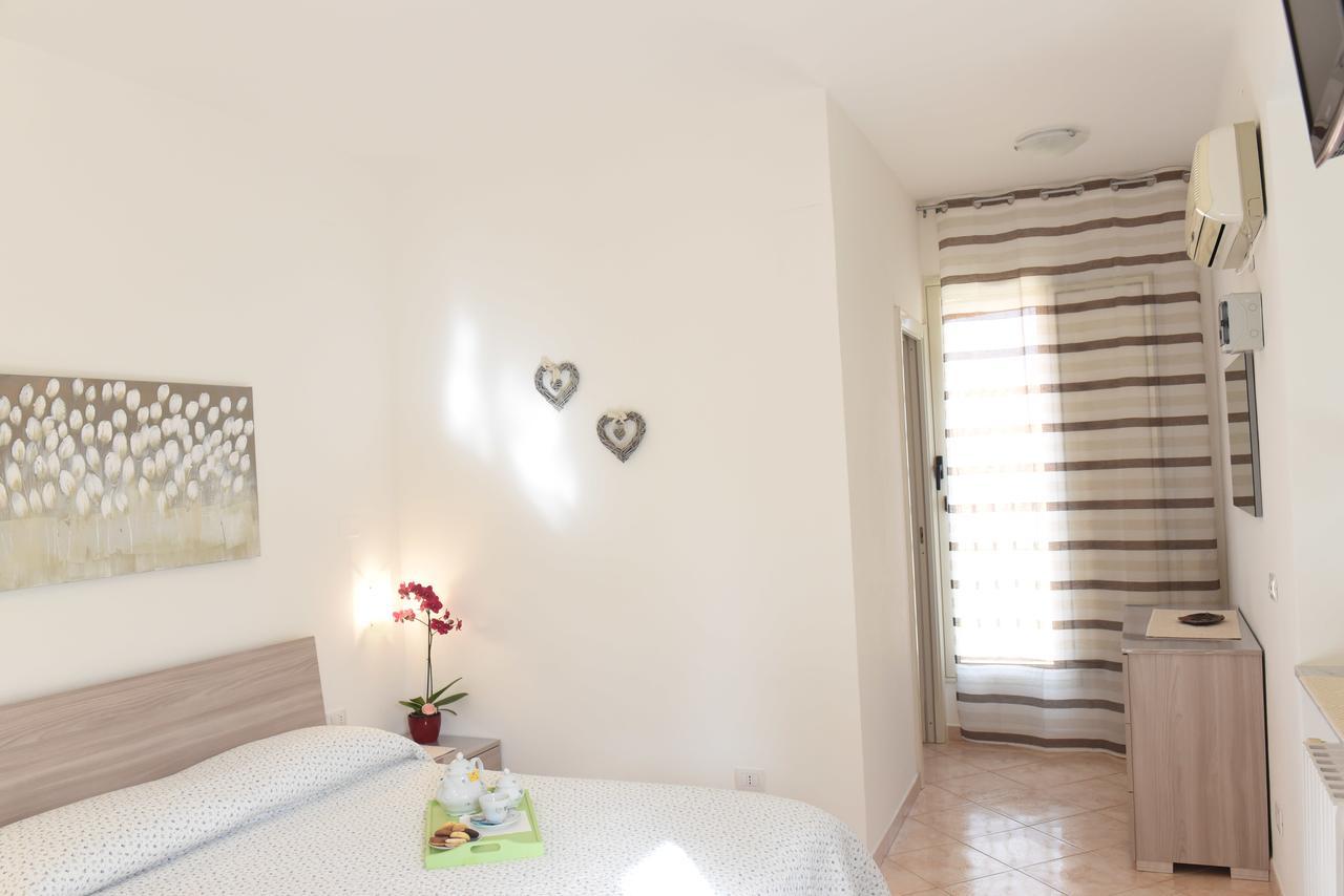 B&B Da Giovanna Fertilia Exterior foto